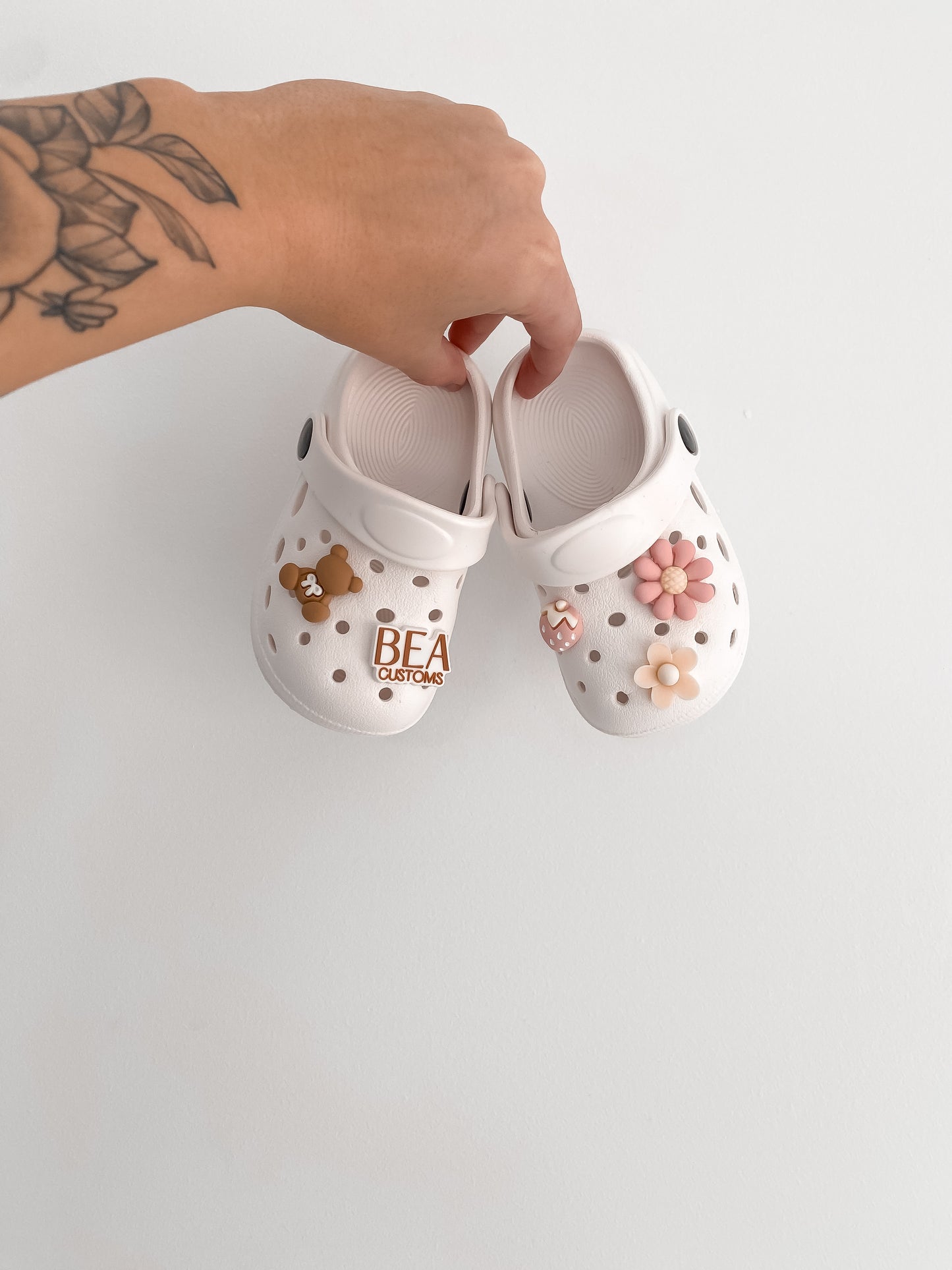 Bea Customs Shoe Charm